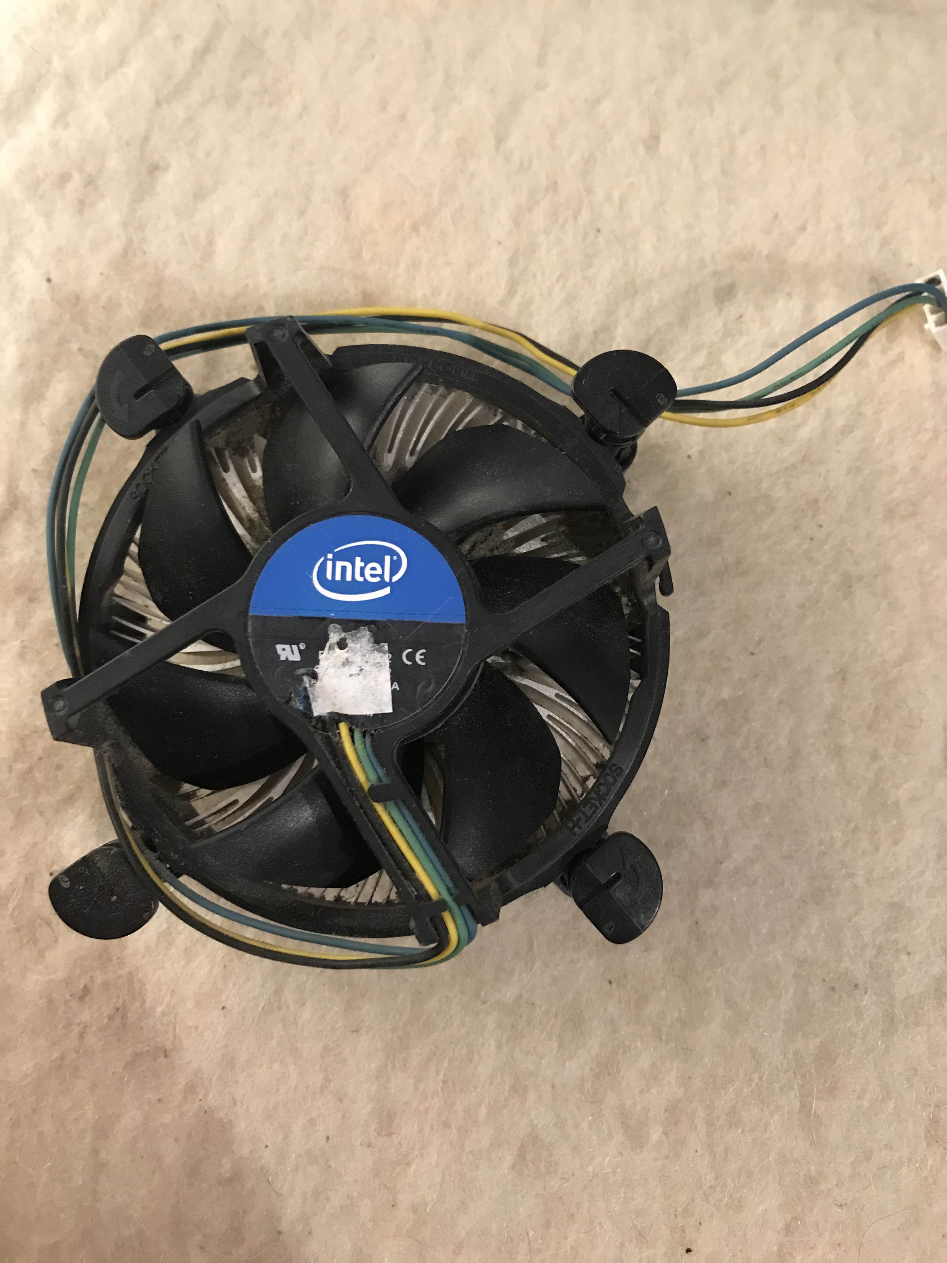Chłodzenie procesora stockowe Intel do i5‑750